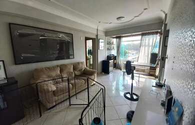 Imagem: O apartamento possui 2 Dormitórios, 2 Banheiros, 1 Vaga na