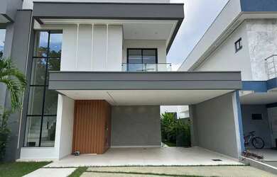 Imagem: A casa em condomínio possui 4 Dormitórios, 5 Banheiros, 4