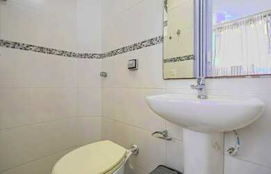 Imagem 14: Amplo e Arejado Apartamento, no Portão