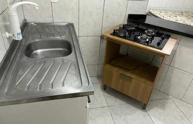 Imagem 2: Kitnet Mobiliada. Imóvel mobiliado, Ar-condicionado, Área de serviçoe1...