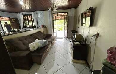 Imagem 10: Sitio vô Leno. Churrasqueira, Acomodam 4 pessoas, Guarda roupae4 Vagas...