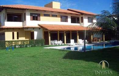 Imagem: A casa em condomínio possui 4 Dormitórios, 4 Banheiros, 300m²