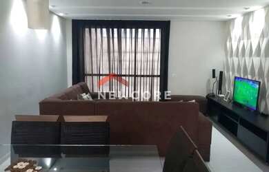 Imagem: A casa em condomínio possui 3 Dormitórios, 3 Banheiros, 2