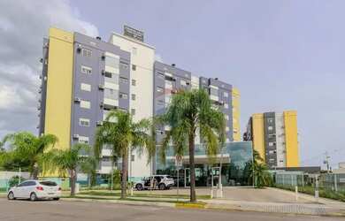 Imagem: O apartamento possui 2 Dormitórios, 1 Banheiro, 1 Vaga na garagem