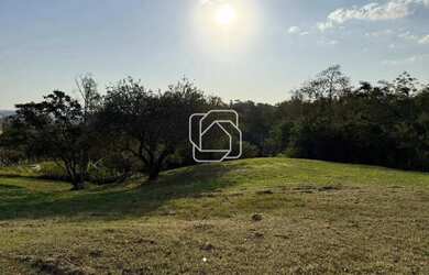 Imagem: O terreno possui 3.520m² de Área e está localizado em Fazenda