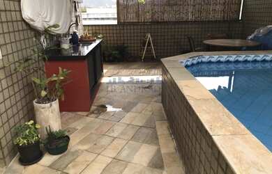 Imagem: O apartamento na cobertura à venda possui 4 Dormitórios, 5