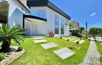 Imagem: A casa em condomínio possui 3 Dormitórios, 4 Banheiros, 2