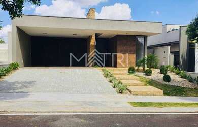 Imagem: A casa em condomínio possui 3 Dormitórios, 3 Banheiros, 2