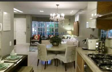 Imagem: A casa em condomínio possui 2 Dormitórios, 4 Banheiros, 2