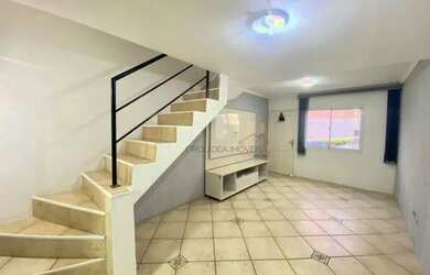 Imagem: A casa em condomínio possui 3 Dormitórios, 2 Banheiros, 2