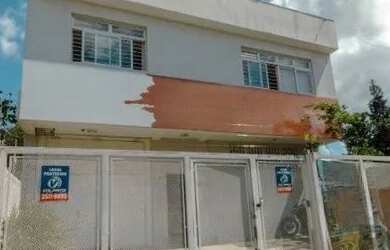 Imagem: O depósito possui 460m² de Área e está localizado em Humaitá