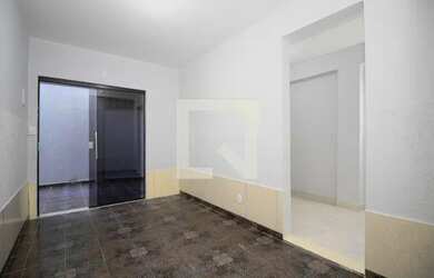 Imagem: A casa possui 2 Dormitórios, 1 Banheiro, 60m² de Área e está