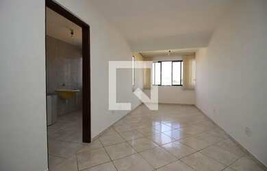 Imagem: O apartamento possui 2 Dormitórios, 2 Banheiros, 2 Vagas na