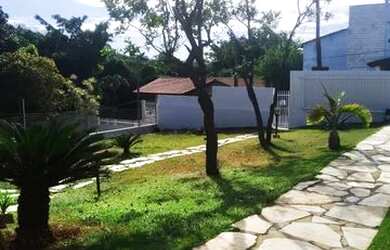 Imagem: A casa em condomínio possui 4 Dormitórios, 4 Banheiros, 3