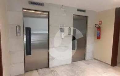 Imagem 9: Apartamento com 4 dormitórios à venda, 157 m² por R$ 890.000,00 - Ingá - Niterói/RJ