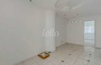 Imagem: O depósito possui 1 Vaga na garagem, 45m² de Área e está