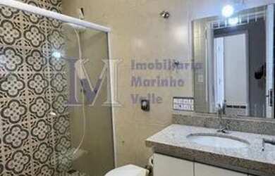 Imagem: A casa possui 3 Dormitórios, 3 Banheiros, 2 Vagas na garagem