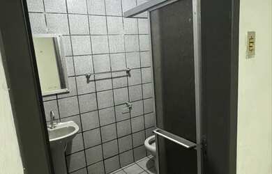 Imagem 9: Aluga se casa térrea ao lado do Riomar no Pina