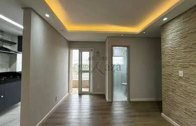 Imagem: O apartamento possui 2 Dormitórios, 2 Banheiros, 1 Vaga na