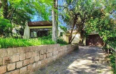 Imagem 2: casa à venda no bairro Menino Deus em Porto Alegre. Com 160m² de área...