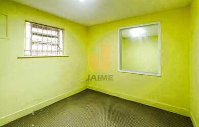 Imagem 16: Casa comercial assobradada com 7 salas e 4 vagas em área nobre e segura...