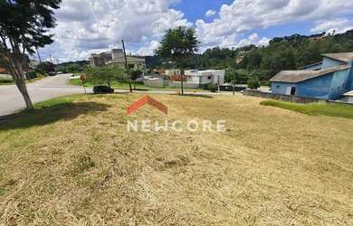 Imagem: O terreno possui 740m² de Área e está localizado em Jardim