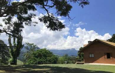 Imagem 7: Estância Privada na Serra Um cenário exclusivo para quem valoriza silêncio,...