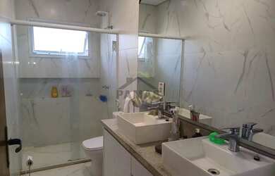 Imagem 14: Aconchegante, integrada, casa térrea e grande terreno gramado no Condomínio...