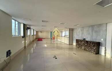 Imagem: O depósito possui 475m² de Área e está localizado em Vila