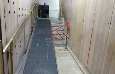 Imagem: A kitnet possui 1 Banheiro, 30m² de Área e está localizado