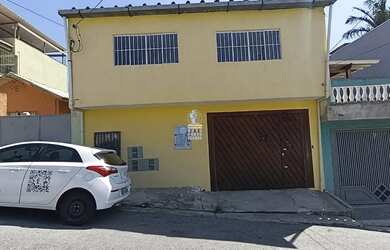 Imagem: A casa possui 2 Dormitórios, 2 Banheiros e 70m² de Área e