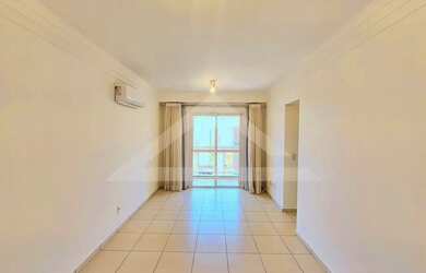 Imagem: O apartamento possui 2 Dormitórios, 2 Banheiros, 2 Vagas na