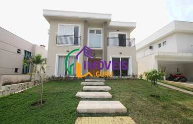 Imagem: A casa em condomínio possui 3 Dormitórios, 5 Banheiros, 5