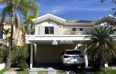 Imagem: A casa em condomínio possui 3 Dormitórios, 3 Banheiros, 4