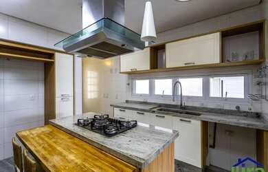 Imagem 8: Belissima Casa Para Venda e Locacao de 525m², 5 Suites, 6 Vagas No Tambore...