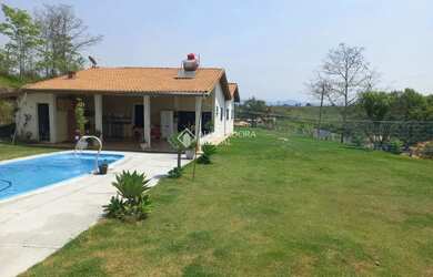 Imagem: A fazenda possui 300m² de Área e está localizado em São