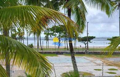 Imagem: A casa em condomínio possui 4 Dormitórios, 5 Banheiros, 3