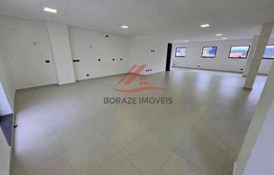 Imagem: O depósito possui 2 Vagas na garagem e 78m² de Área e está