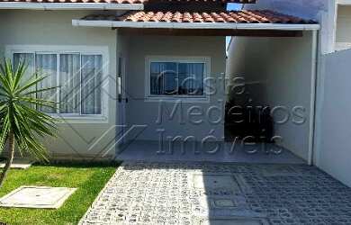 Imagem: A casa possui 2 Dormitórios, 1 Banheiro, 1 Vaga na garagem