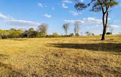 Imagem: A chácara e está localizado em Bela Vista de Goiás, GO à