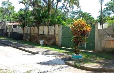 Imagem: O terreno possui 5000m² de Área e está localizado em Guaratiba