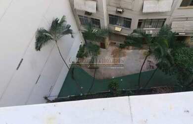 Imagem: A kitnet possui 1 Dormitório, 1 Banheiro, 36m² de Área e