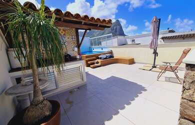 Imagem: O apartamento na cobertura possui 3 Dormitórios, 2 Banheiros