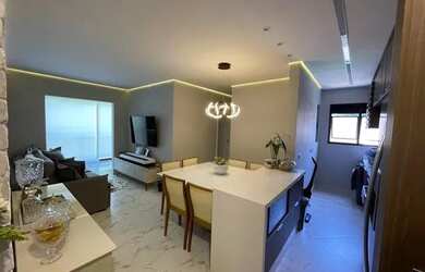 Imagem: O apartamento possui 3 Dormitórios, 1 Banheiro, 2 Vagas na