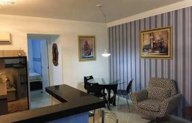 Imagem: O apartamento possui 1 Dormitório, 1 Banheiro, 1 Vaga na garagem