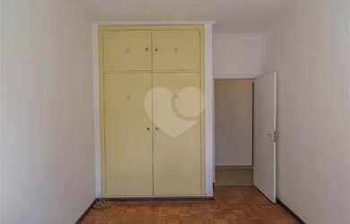 Imagem 13: Apartamento com 2 dormitórios em edifício cult na Avenida São Luis