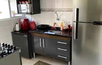 Imagem: A casa possui 2 Dormitórios, 1 Banheiro, 1 Vaga na garagem