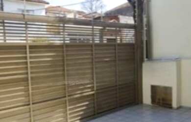 Imagem: A casa possui 5 Dormitórios, 3 Banheiros, 5 Vagas na garagem