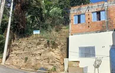 Imagem: O terreno possui 92m² de Área e está localizado em Parque