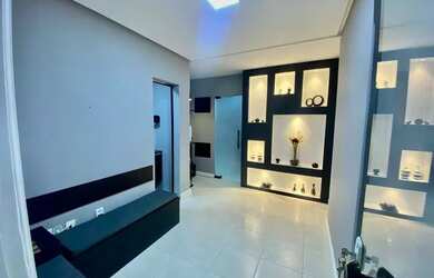 Imagem: O depósito possui 1 Vaga na garagem e 30m² de Área e está